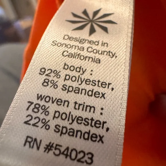 Athleta Vibrant Orange Long Sleeve Half Zip Top Size Large Running Athlesure - Picture 5 of 7